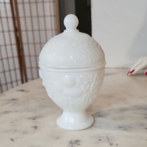 Vintage | Avon Milk Glass Covered Candy / Trinket Dish